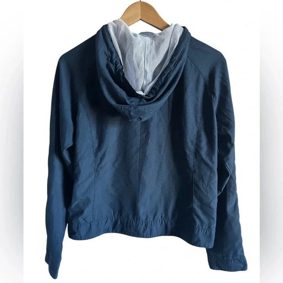 Nike Women’s Medium Black Activewear Track Running Jacket Embroidered Logo - Picture 7 of 8